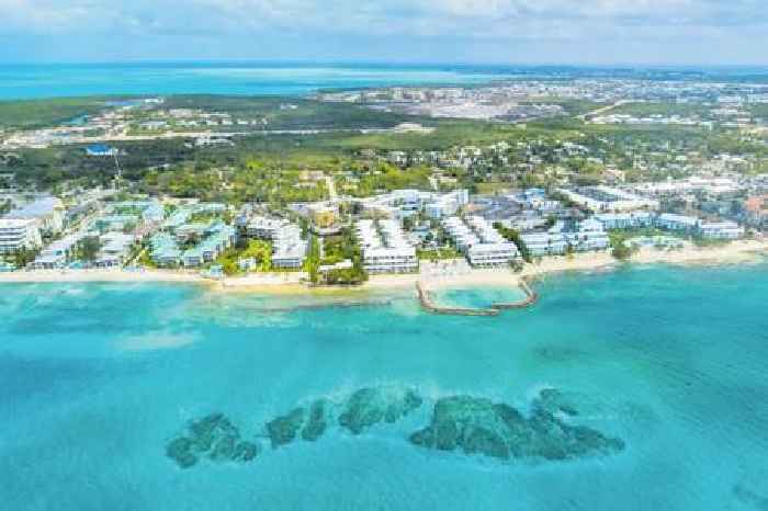 The Ritz-Carlton puts the ‘grand’ in Grand Cayman 